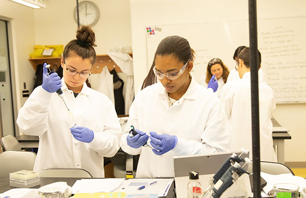 Suffolk University CRISPR science lab