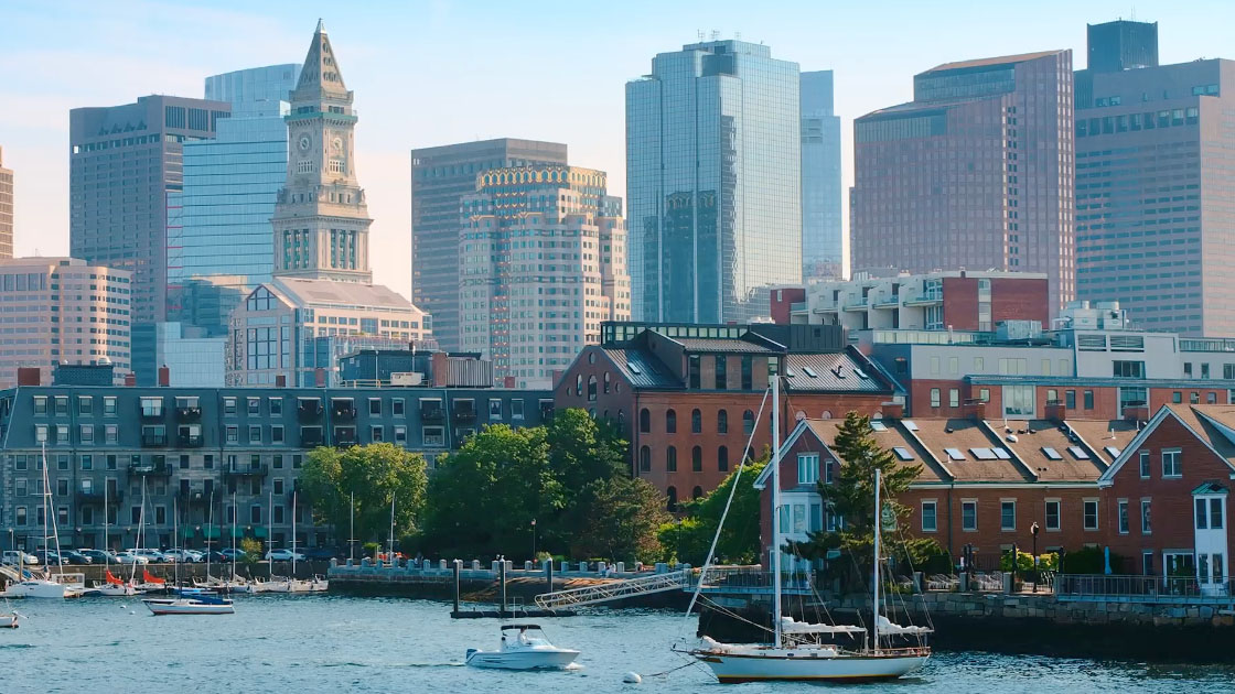 At Suffolk, Boston’s leading institutions become your extended classroom, bringing career advancement to your doorstep.
