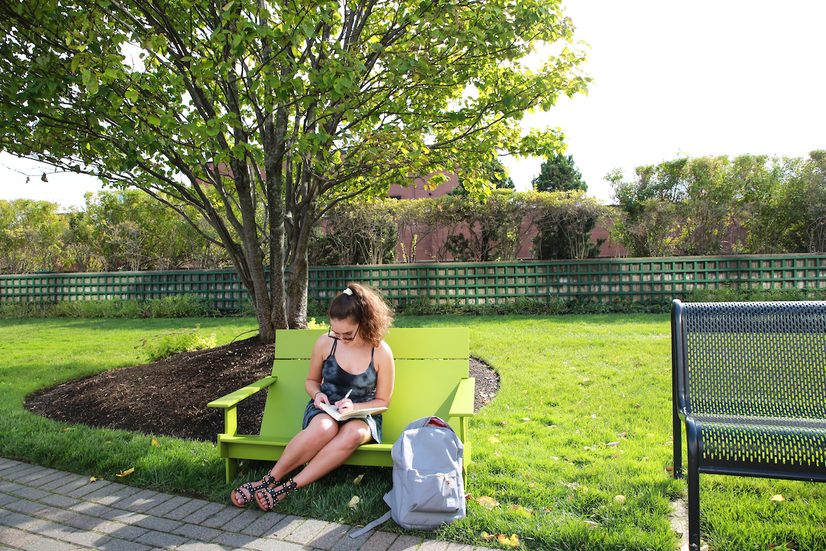 Suffolk students visit the Kendall Square Rooftop Garden in Cambridge