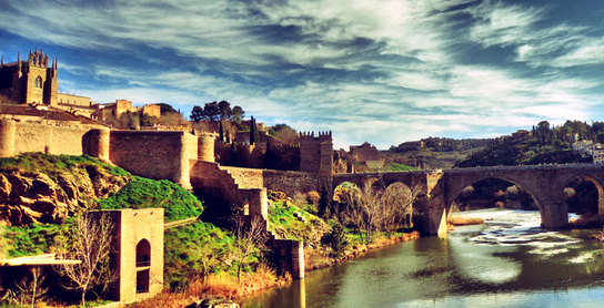 View of Toledo during a sunny day with beautiful waters and greenery.