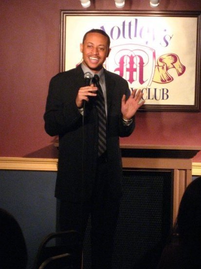 Shaun Bedgood performing stand up comedy 