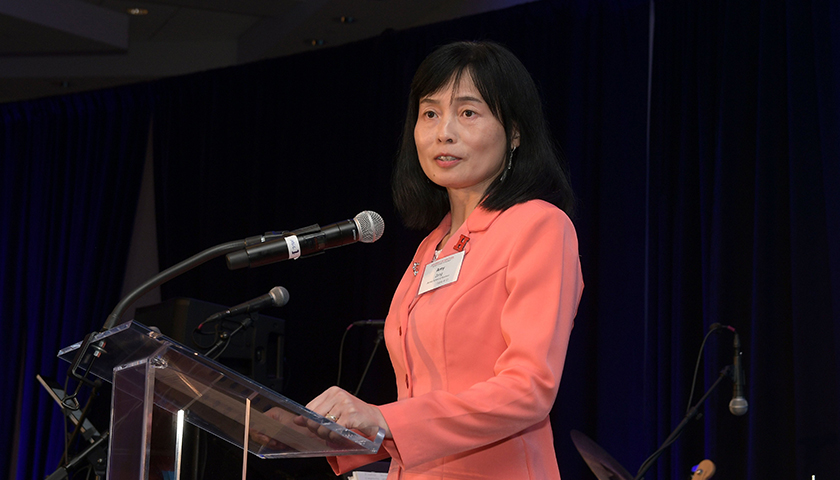 Dr. Amy Zeng, the new dean of the Sawyer Business School