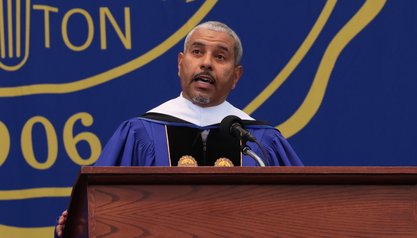 Manny Lopes addresses graduates at the CAS 2022 Commencement