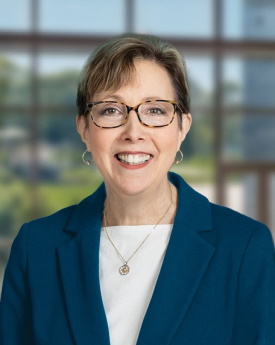 Dorothy Savarese headshot