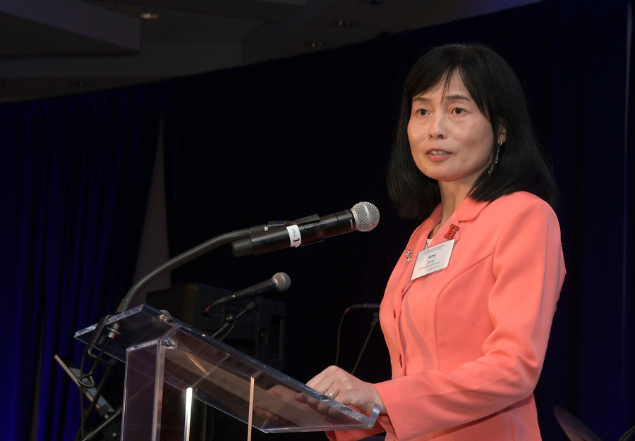 Dr. Amy Zeng, new dean of the Sawyer Business School.