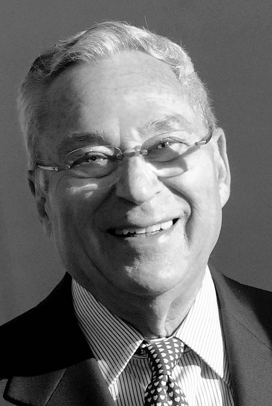 Richard "Dick" Rosenberg, BSJ ’52, HDCS ’91